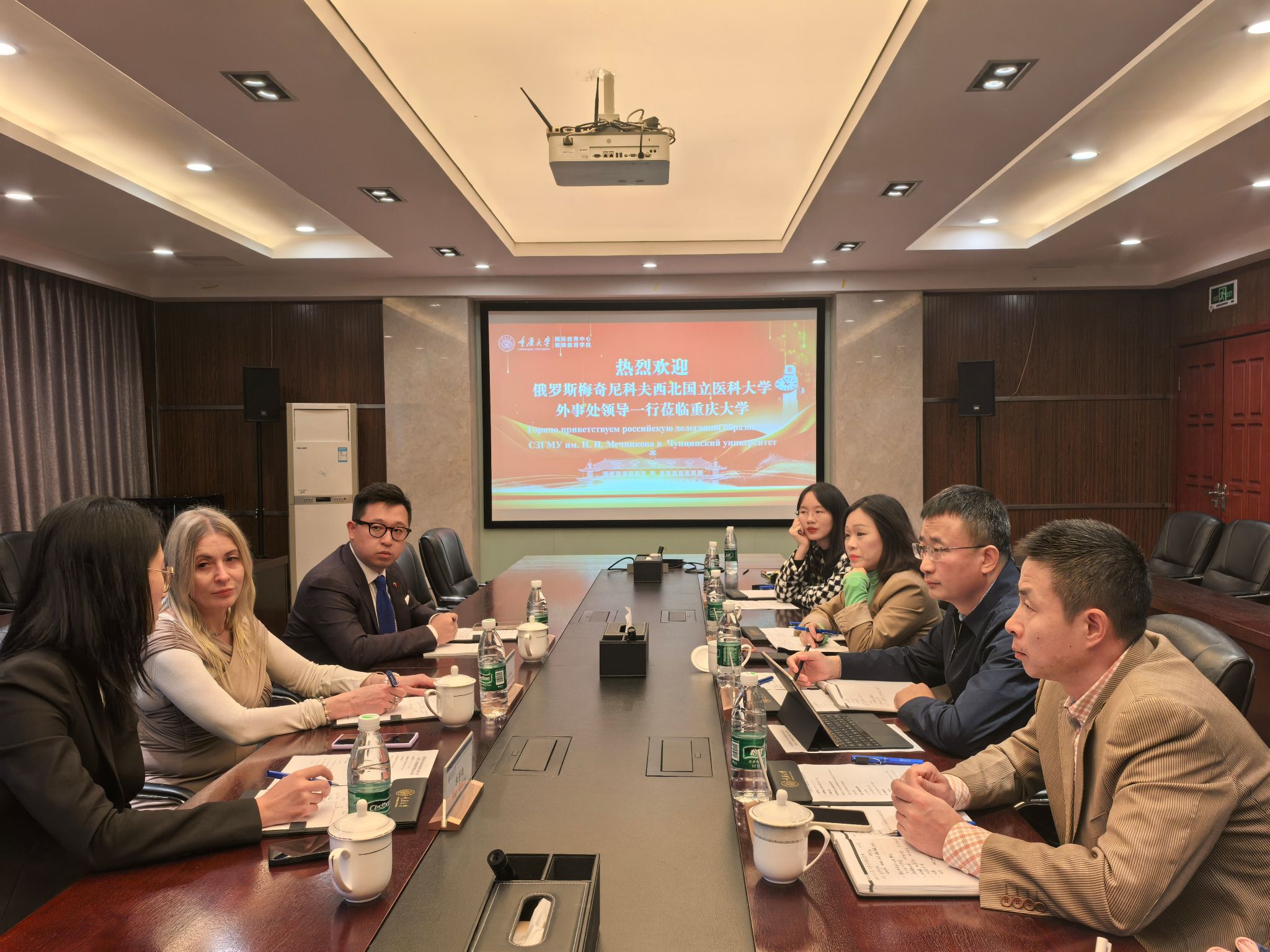 3A1806B9F556941646B1CC7870E_4E071AD2_677F0 3A1806B9F556941646B1CC7870E_4E071AD2_677F0