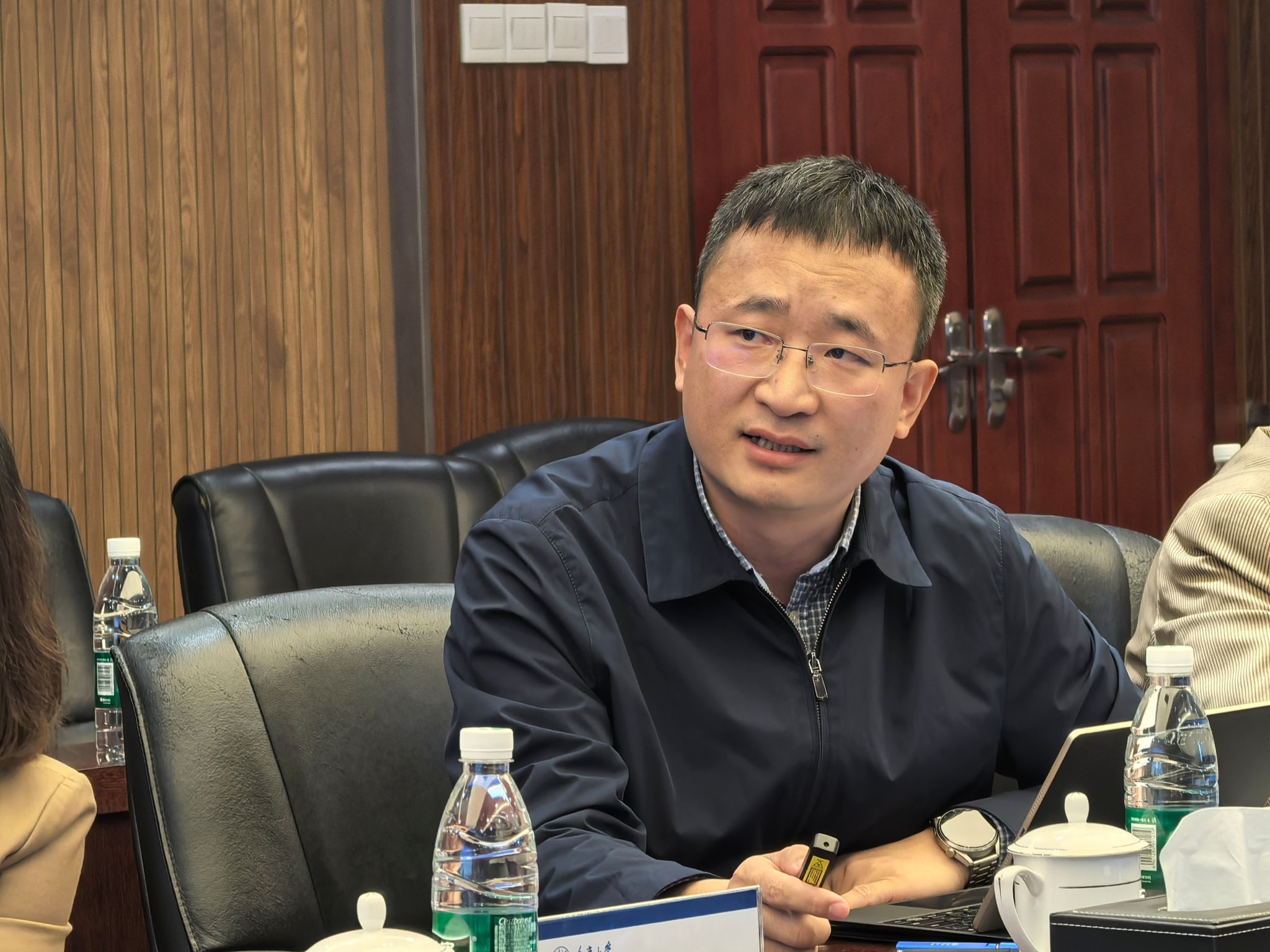 7C711B1CAA1987524063107095D_8E24298C_5693F-2 7C711B1CAA1987524063107095D_8E24298C_5693F-2